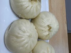 -李与白包子铺(桐梓林店)