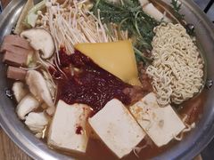 部队火锅-富乐满韩国正宗炸鸡韩国料理(虹泉路店)