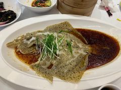 -万龙洲海鲜(大兴绿地缤纷城店)