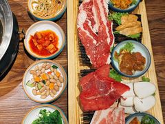 -明洞阿姨·韩式酱蟹烤肉·创意料理(三元桥店)