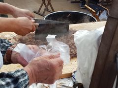 -老西关黄老太牛肉烧饼