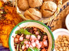 -包整·丝娃娃(一览甲秀楼风景店)