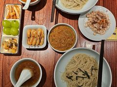 -裕兴记•蟹黄面馆(人民广场店)