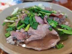 -谢老五跷脚牛肉·非遗传承店