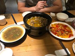 -隔壁老王·家常云南菜(花巷店)