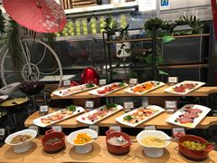 -圣丰索菲特·2 On 988 Café 自助餐厅