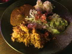 -Pistolera Mexican Cantina女枪手墨西哥餐厅(碧云路店)