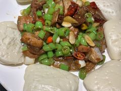 小炒肉-东口码头·烧鸽子·鱼头泡饼·地方菜(金鹰悦城店)