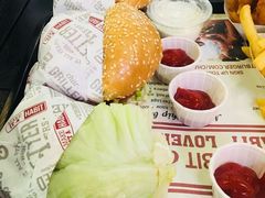 -The Habit Burger Grill 哈比特汉堡(爱琴海店)