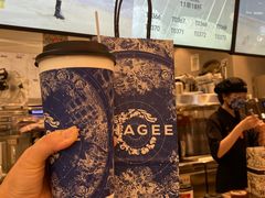 -霸王茶姬(上海静安大悦城店)
