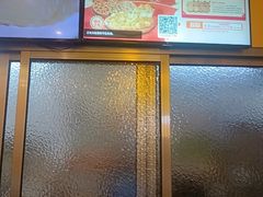 -尊宝比萨(华景新城店)