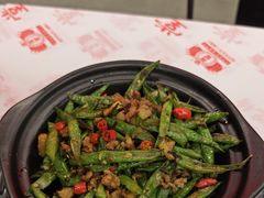 -堂瓦里·33年传统赣菜(第一街区店)