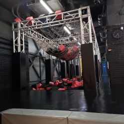 -零重力蹦床空间·滑梯·海洋球·团建(奥特莱斯店)