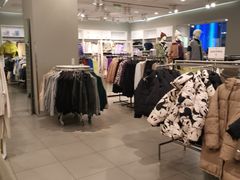 -H&M(鹏欣水游城店)