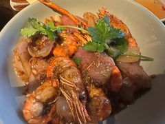 -大头虾越式风味餐厅(光明广场店)