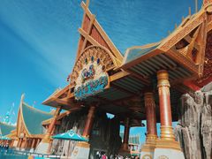 -七彩云南欢乐世界