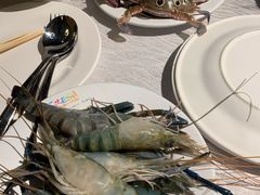 -领鲜活海鲜榴莲自助火锅(东门店)