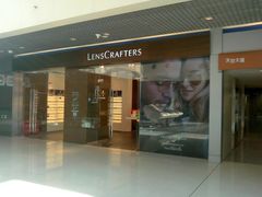 -LensCrafters亮视点(东方新天地店)