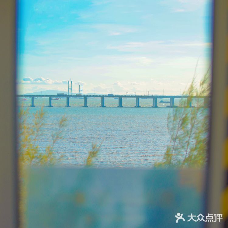 穿深圳校服坐最美地铁线🌊是喜出望外的大海