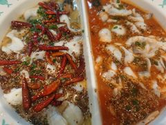 -姚姚酸菜鱼·金戈戈香港豉油鸡(喜荟城联名店)