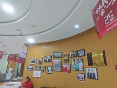 -雅悦齿科(顾村公园店)