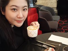 -Salon de The de Joel Robuchon(外滩18号店)