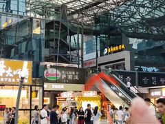 -得意咚瓜·顺德鱼生·冬瓜火锅(深圳首店)