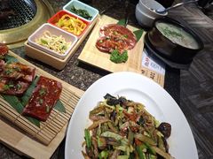 -正苑26年海鲜烤肉•牛尾汤汤饭(东港店)