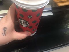 -星巴克臻选(福州东百中心分店)