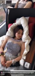 伴娘服-MANLI BRIDAL婚纱