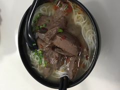 鸭血米线-一品郑记重庆牛肉米线馆(东泰路店)
