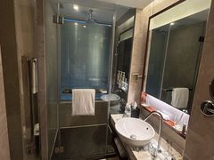 -上海龙之梦万丽酒店