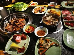 -釜御山海鲜烤肉火锅自助(新城市中心店)