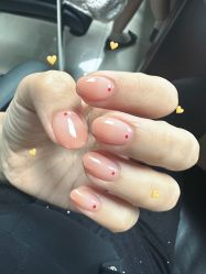 -菜菜美甲美睫皮肤管理