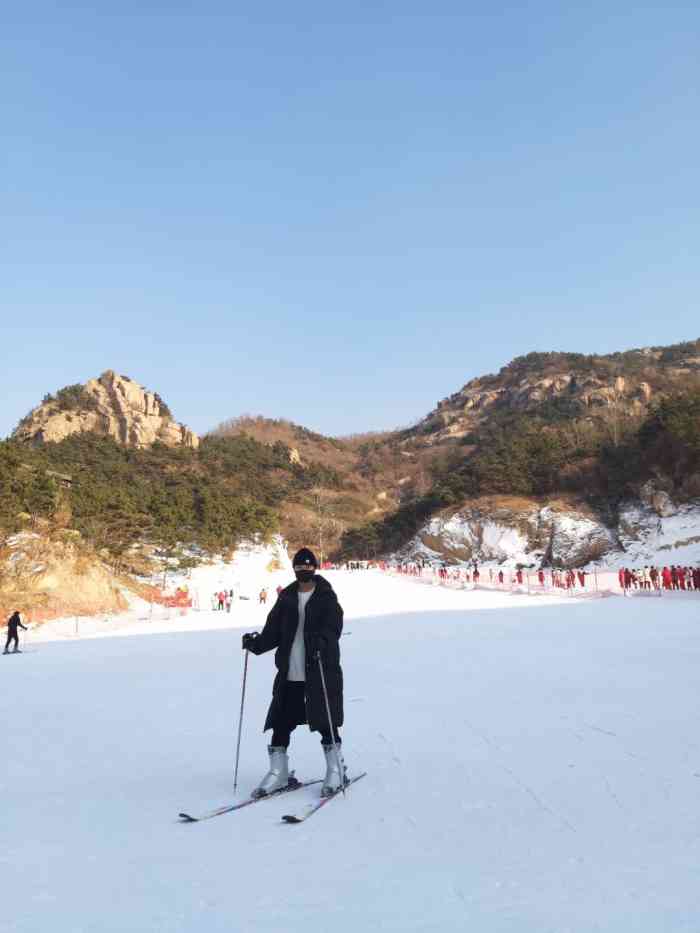 青岛崂山北宅高山滑雪场