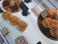 -SKROLL卡特司库·蛋糕定制·生吐司·司康(古北程家桥店)