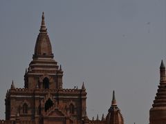 -一寨两国风景区
