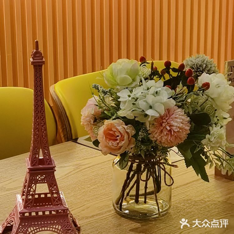 来比尔感受浪漫法餐，让你仪式感满满