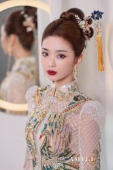 -艾米丽婚纱礼服