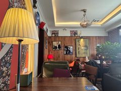 -爱上层楼咖啡馆(为公桥店)