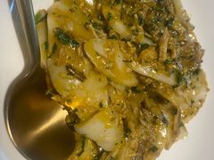 蟹黄荠菜炒年糕-老吉堂上海本帮菜(望京万象汇店)