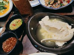 -一块豆腐·海鲜·家常菜(李沧书院路店)