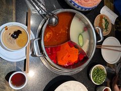 -周师兄大刀腰片火锅(洪崖洞旗舰店)