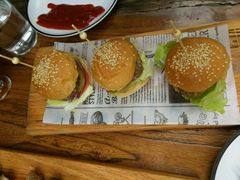 -麦落精酿啤酒餐吧(先农大院店)