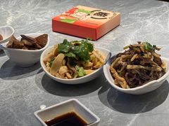 -璞臻汽锅餐厅(南京东路店)