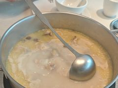 -煲王粤菜餐厅(中侨中心店)