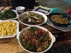 -云河农家乐饭店(福禄缘树山店)