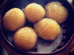 -荣誉国际酒店-云顶旋转餐厅