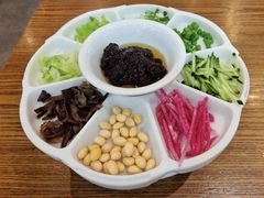 老北京炸酱面-尹三豆汁(前门旗舰店)