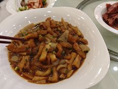 -山明水秀大饭店